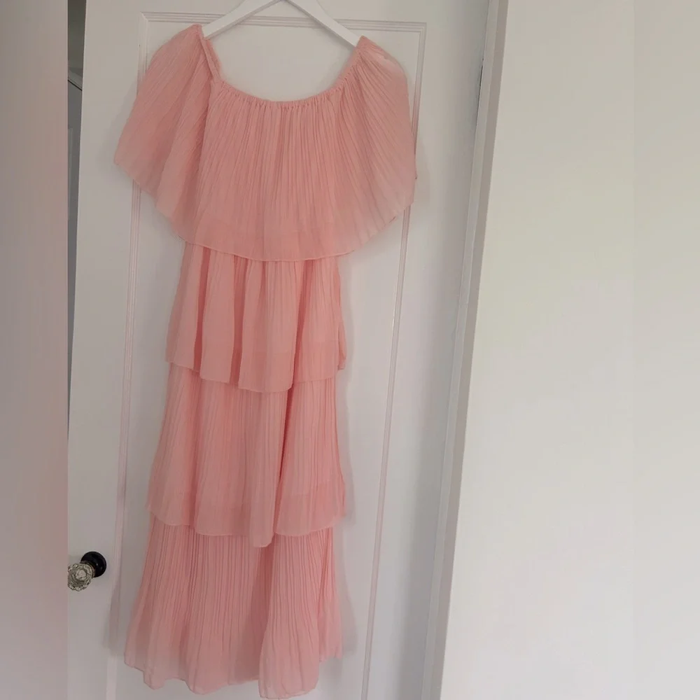 Pink Ruffle Midi - Picture 2 of 3